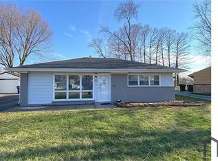 321 Seminole St, Park Forest, IL 60466