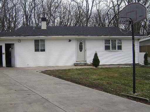 1st image of 1212 Grant Dr