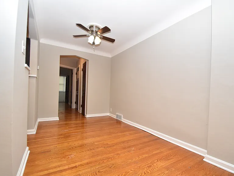 6351 Sutherland Ave #6351 — Photo 5