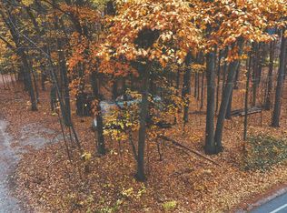 7967 Elm Ave, Honor, MI 49640