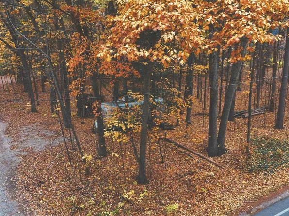 7967 Elm Ave, Honor, MI 49640