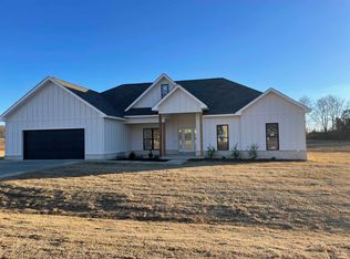 120 Spry Way, Killen, AL 35645