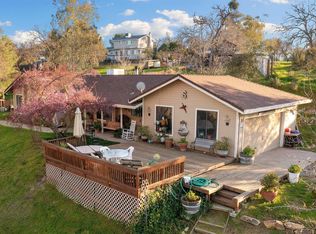 7680 Sparrowk Rd, Valley Springs, CA 95252