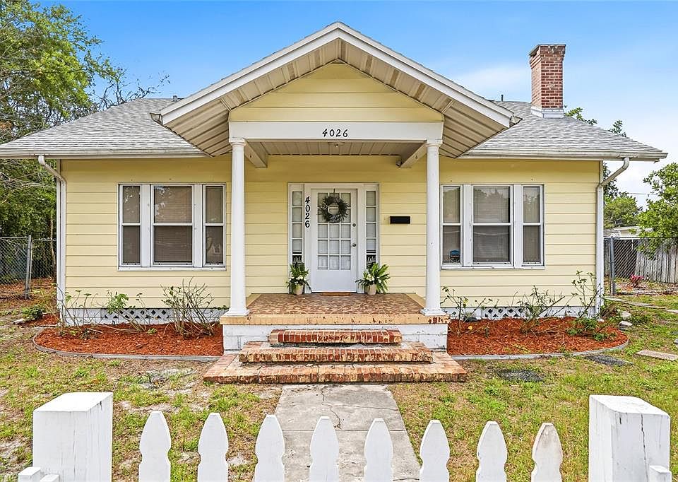 1st image of 4026 4TH AVENUE S