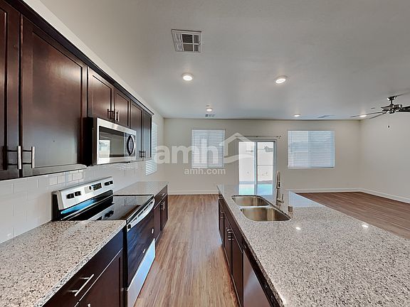 3rd image of 86 Foxridge Swings Ln