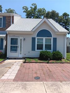 211 Crestwood Ct, Yorktown, VA, 23692