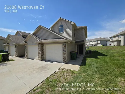 21608 Westover Ct Photo 1
