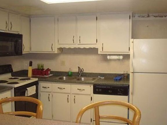 2nd image of 7625 Dolonita Dr