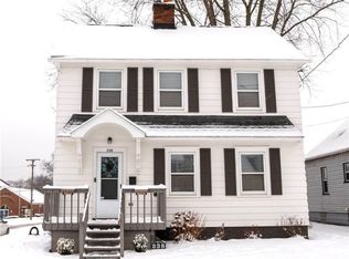 238 25th St NW, Barberton, OH