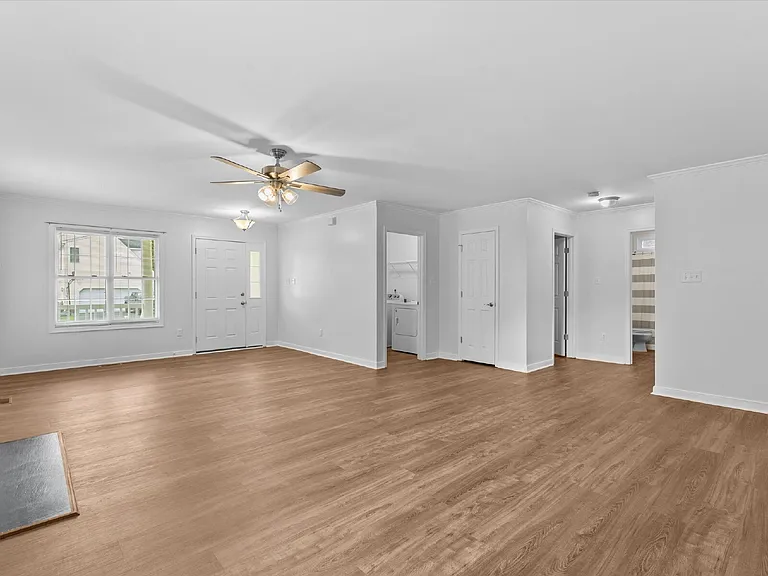 5701 Hereld Green Dr — Photo 9