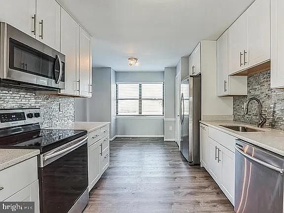 5th image of 7842 C St