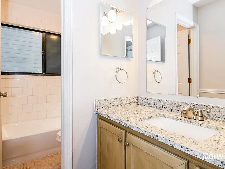 3188 Curry Woods Cir — Photo 9
