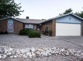 8225 Portales Ave NE, Albuquerque, NM 87109