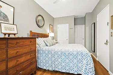 Sold by Avenue Sotheby's International Realty