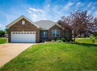 6504 Silverglade Ct, Charlestown, IN 47111