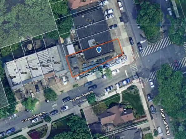 8686 Midland Pkwy, Jamaica, NY 11432