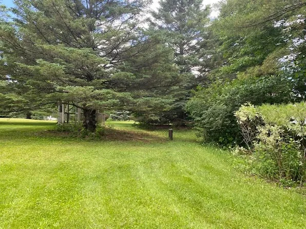 44 Crogan Road, Hermon, ME 04401