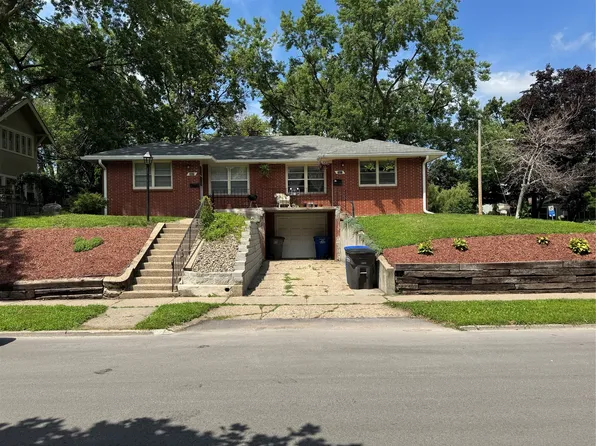 3601 & 3605 Kingman Blvd, Des Moines, IA 50311