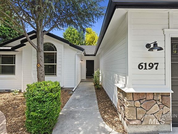 3rd image of 6197 S Roaring River Ave