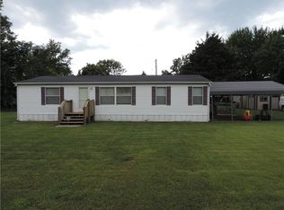 24824 S King Rd, Peculiar, MO 64078