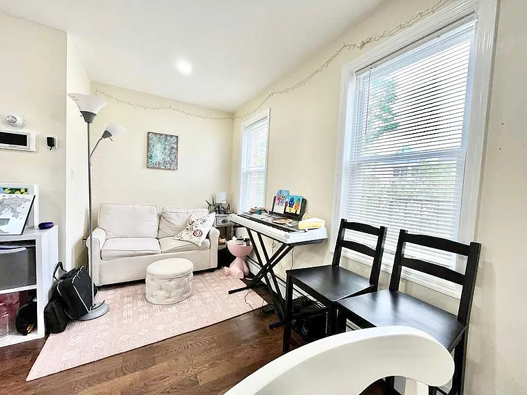 35 N Oxford St #3 — Photo 4