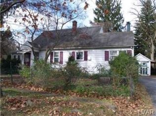 3330 Blue Ridge Dr, Bethlehem, PA 18020