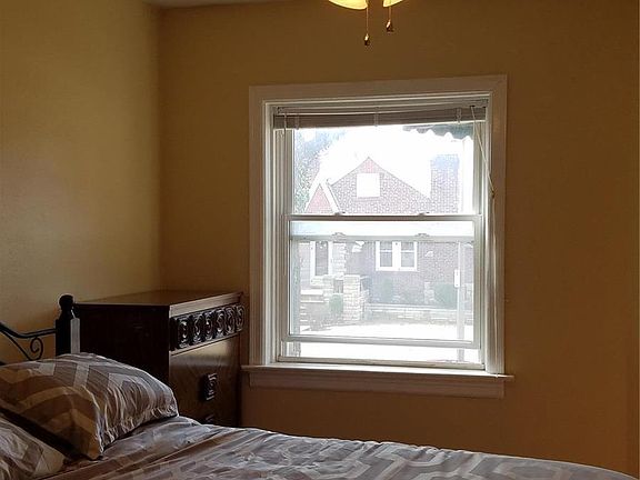 4th image of 5717 Walsh St