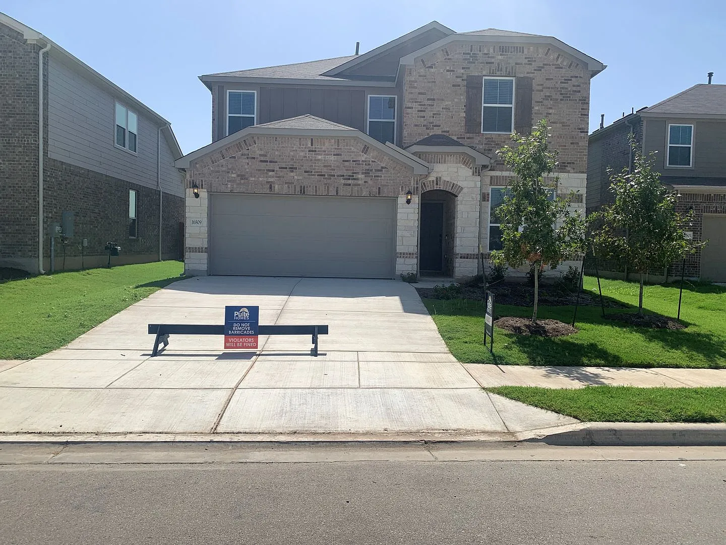 Brand-New Pulte Home in Lagos Spacious, Stylish & Ready for You! — Photo 1