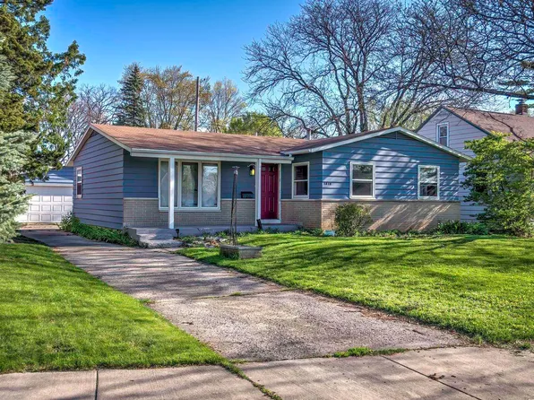 1814 Purdue Dr, Fort Wayne, IN 46808