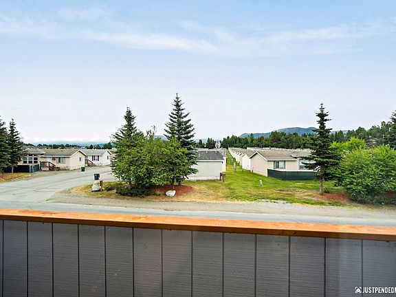 3rd image of 5851 Rocky Mountain Ct APT D