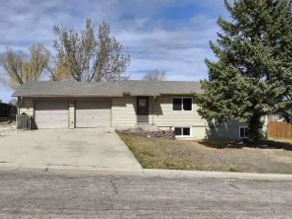 2725 Gannett Ct, Gillette, WY 82718