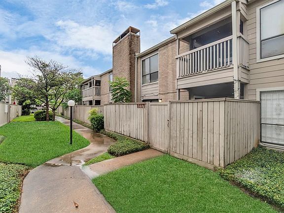2nd image of 9557 Pagewood Ln