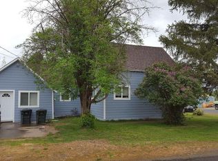 1385 Detroit St, Elgin, OR 97827