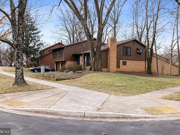 2nd image of 2601 Oakenshield Dr