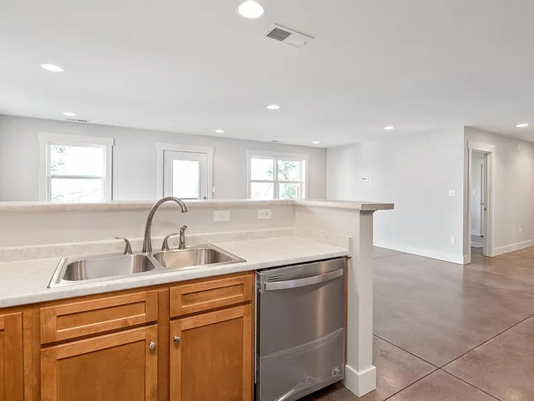 35A Lilac St — Photo 12