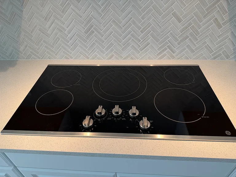 3009 Rexton Ln — Photo 10