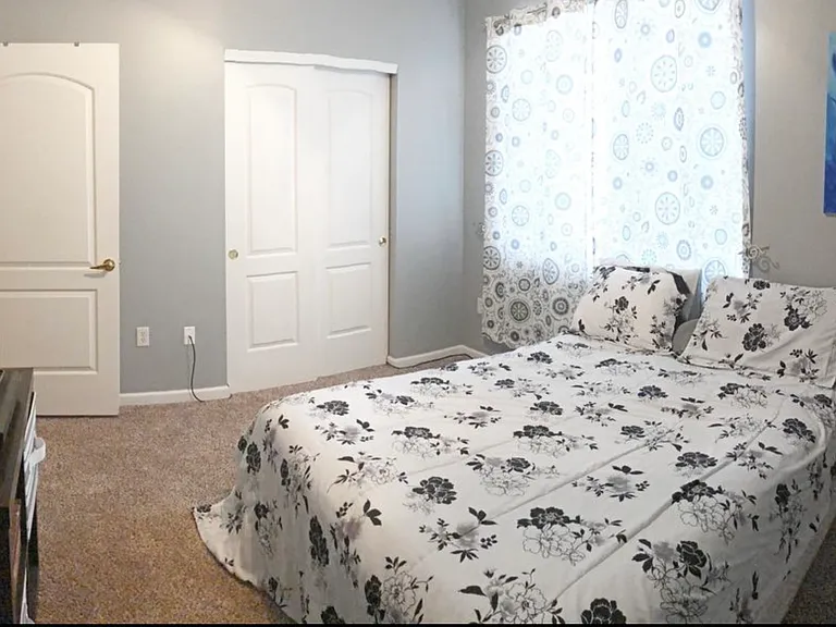 8077 Cranes Crossing Dr #8077 — Photo 10