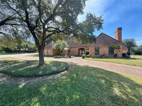 700 High Woods Trl, Fort Worth, TX 76112