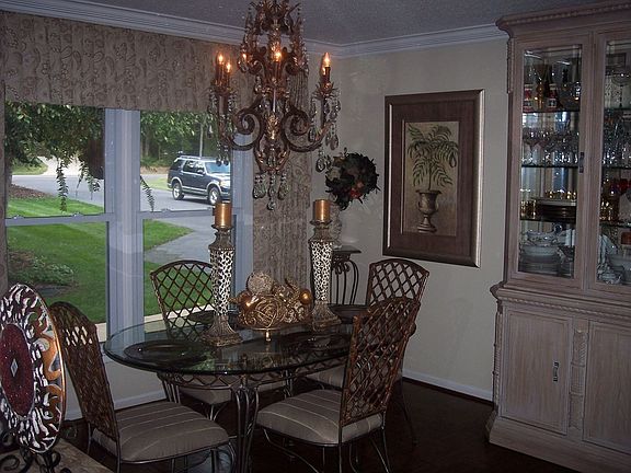 formal dining room