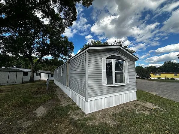 215 N McKay Ave #7, Alexandria, MN 56308