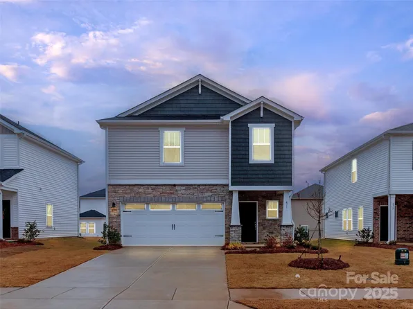 1334 31st St #6, Conover, NC 28613