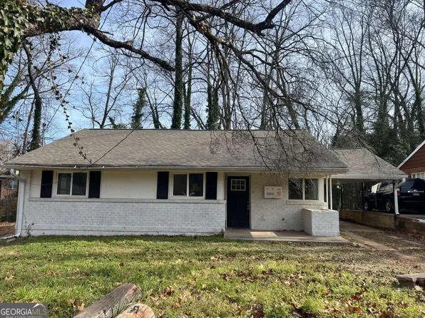 1739 Carter Cir, East Pt, GA 30344
