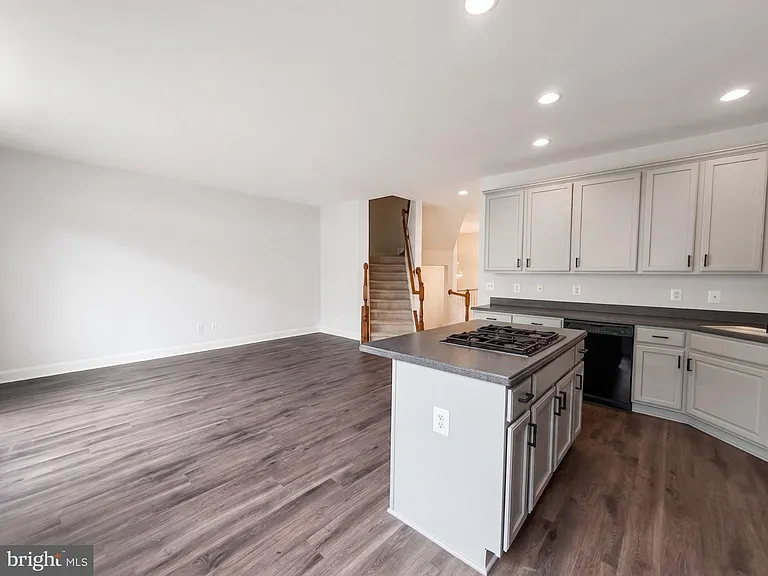 8358 Millom Ct — Photo 19