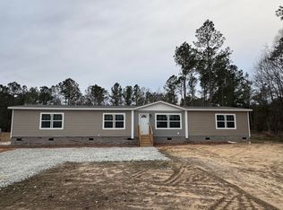 174 Wyman Rd, Eutawville, SC 29048