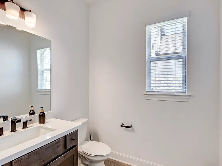 462 Old Stone Rd — Photo 23