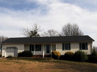 205 Dever Knoll Ln, Greer, SC 29651