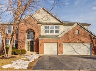 772 Porter Cir, Lindenhurst, IL 60046