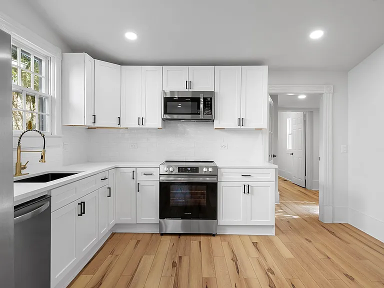 6 Green St — Photo 10
