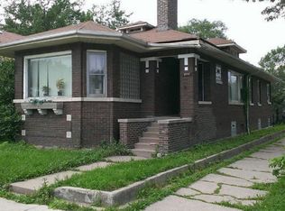 10200 S State St, Chicago, IL 60628