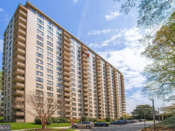 5225 Pooks Hill Rd APT 113N, Bethesda, MD 20814